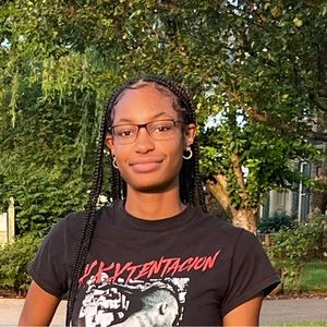 Meet your Posher, M’kayla